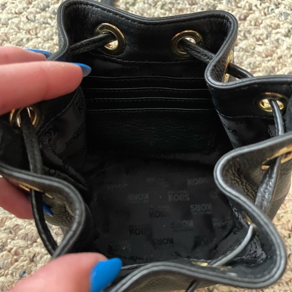 Michael Kors Small Drawstring - Picture 2 of 2